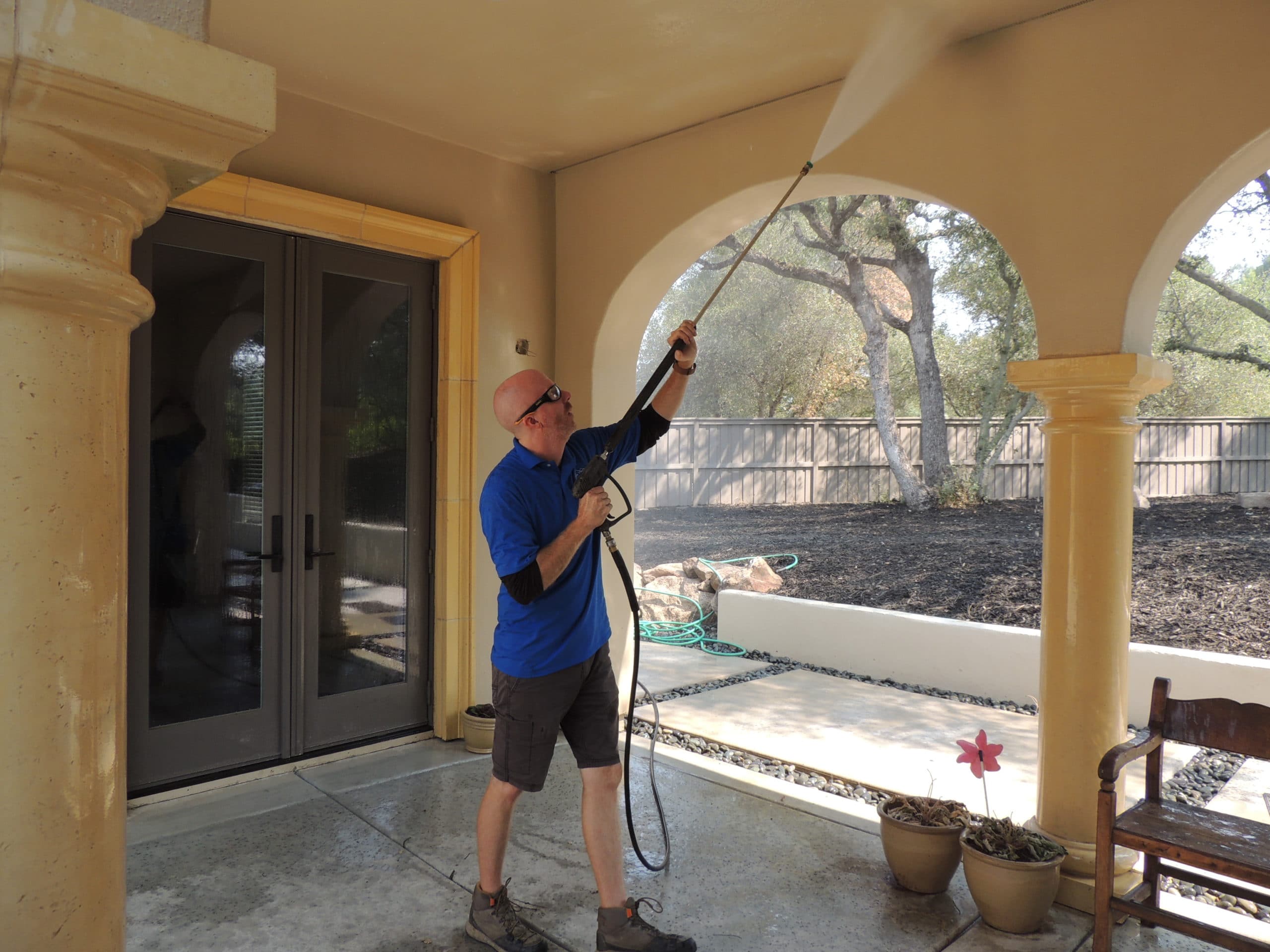 Sierra Vista Maintenance Sacramento CA Cleaning Company pressure washing