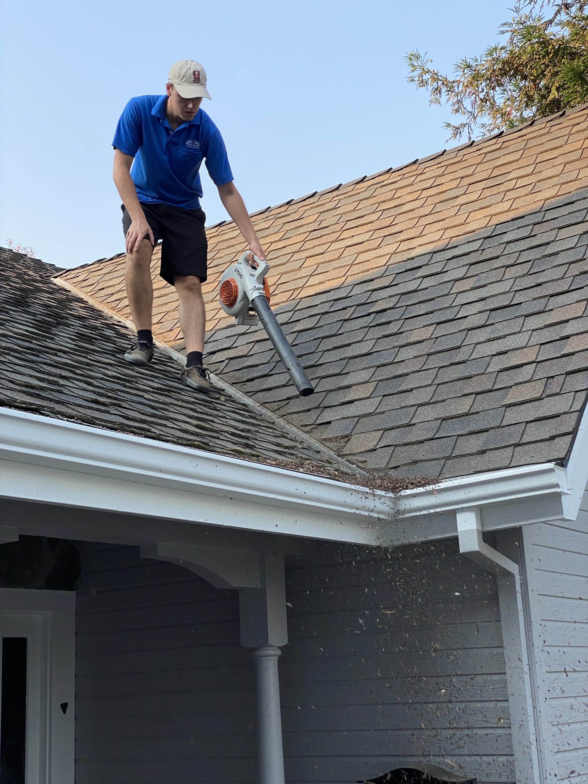 6 Skills You Need To Work In The Home Exterior Cleaning Industry