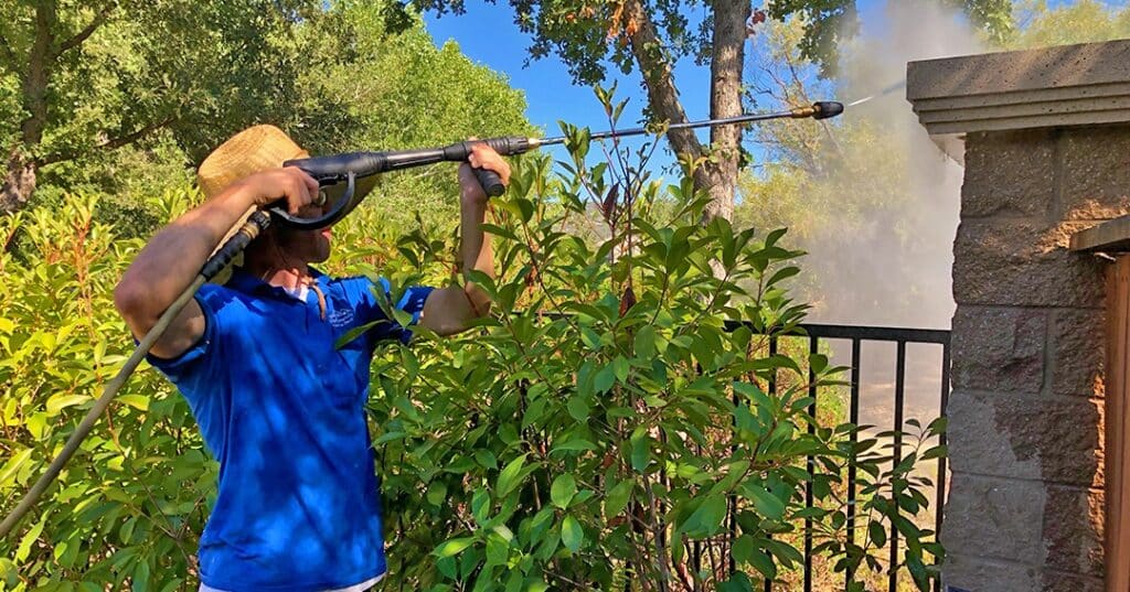 Sierra Vista Maintenance Sacramento CA Cleaning Company detailed pressure washing Sacramento CA