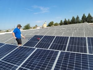 Commercial Solar Panel Cleaning