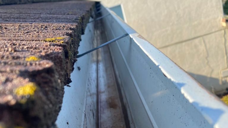 Gutter Cleaning in Alpine WA