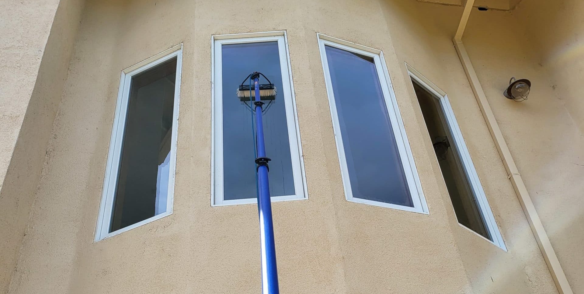 Window Cleaning Mistakes To Avoid