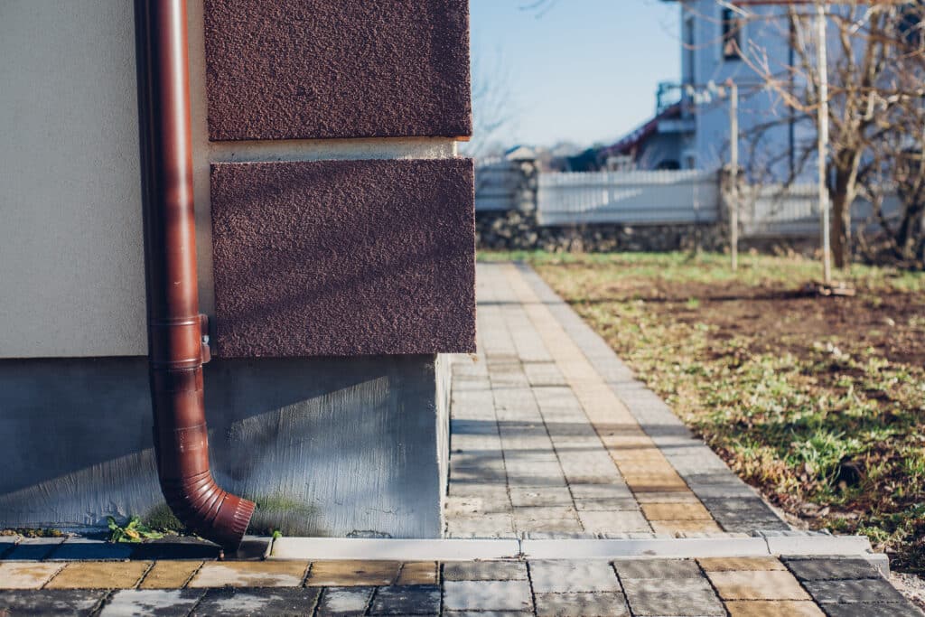 Can Clogged Gutters Lead To Flooding? Gutters and Downspouts, Sacramento, CA
