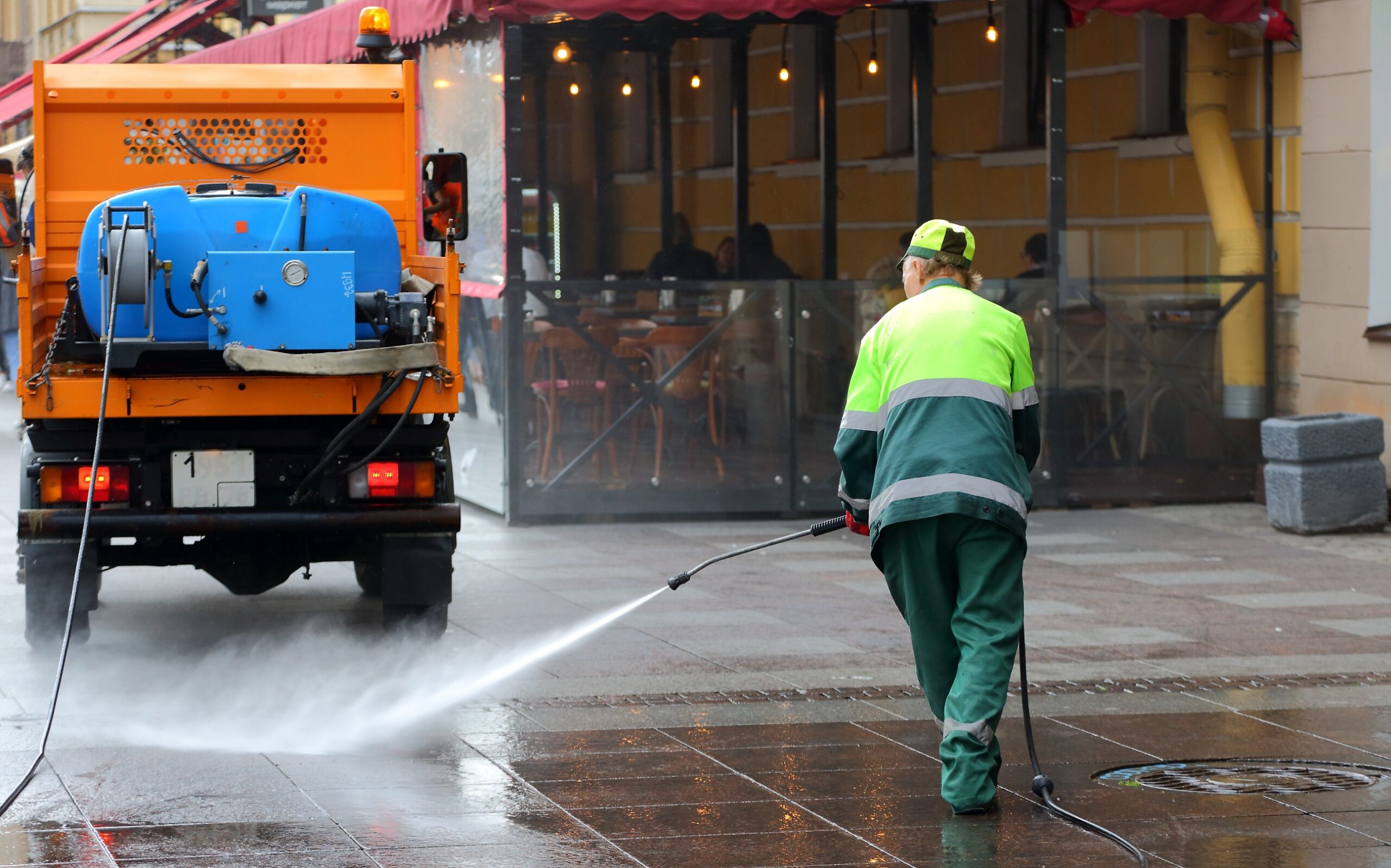 Sidewalk of a commercial building cleaned by professionals