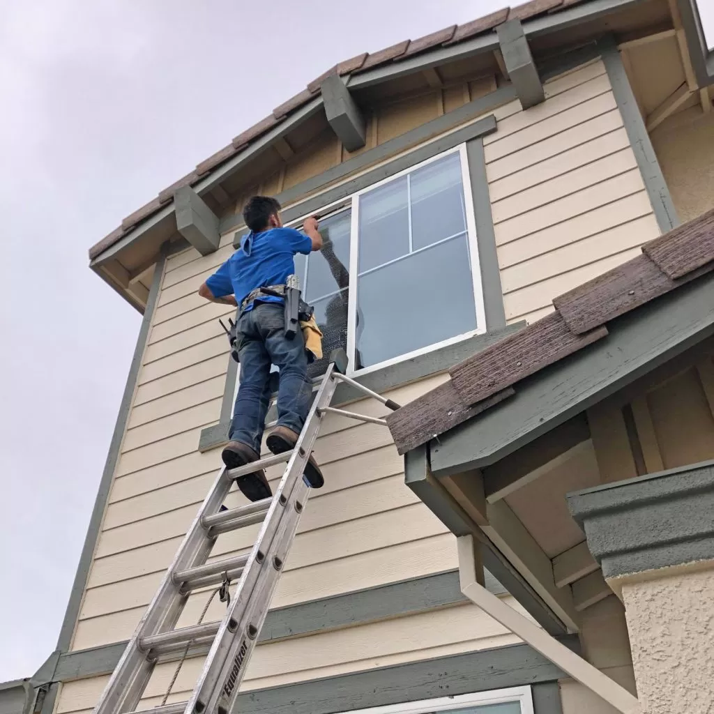 Top Reasons For Double-Paned Window Discoloration Sacramento CA Window Cleaning Sierra Vista Maintenance Sacramento CA Cleaning Company