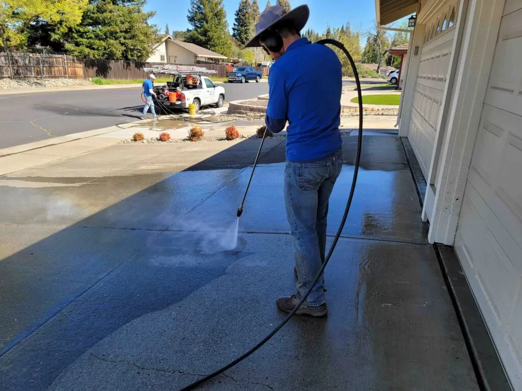Effective Techniques for Commercial Building Exterior Cleaning Effective Techniques for Commercial Building Exterior Cleaning